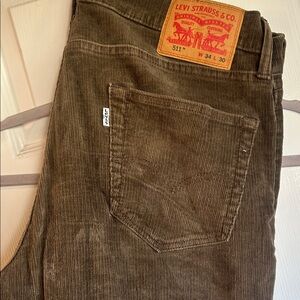 Levi's Men's Brown Corduroy Pants